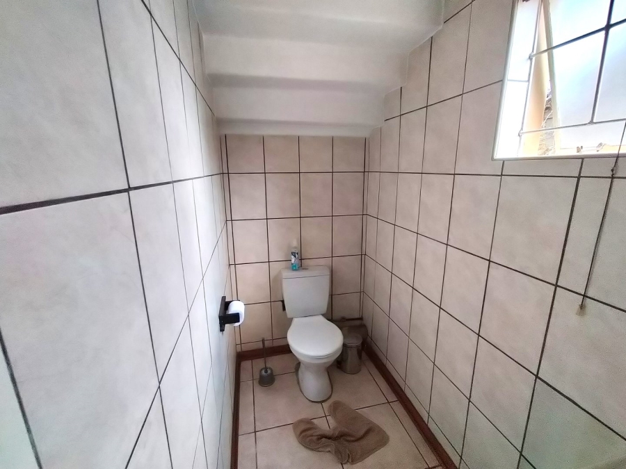 3 Bedroom Property for Sale in Langenhovenpark Free State